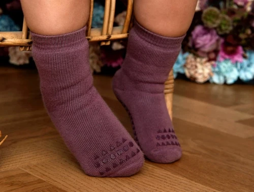 GoBabyGo misty plum strømper (2-pack)